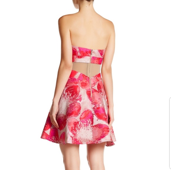 ABS Flares Strapless Mesh Mini Dress Sz 6 NWOT - Picture 2 of 7